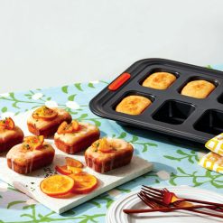 Le Creuset Non-stick Metal Bakeware 8-Cup Mini Loaf Pan