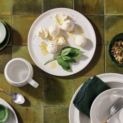 Alternative view of Le Creuset San Francisco Salad Plate