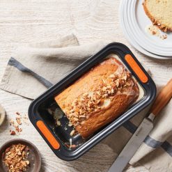 Le Creuset Non-stick Metal Bakeware Loaf Pan