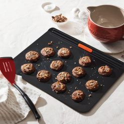 Le Creuset Non-stick Metal Bakeware Cookie Sheet